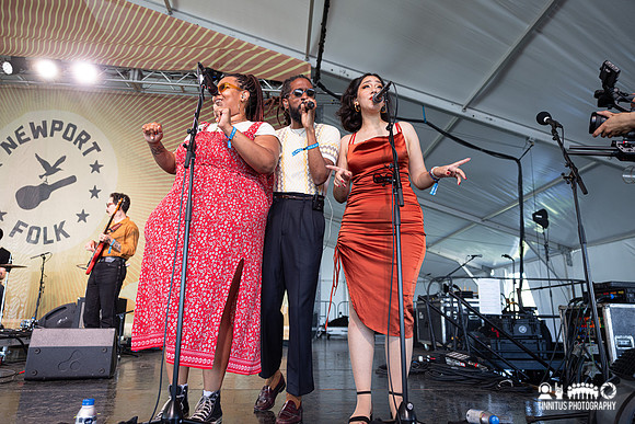 Thee Sacred Souls in concert