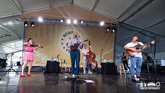 Nickel Creek in concert