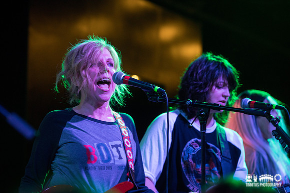 Tanya Donnelly and Jessie Dee at Hot Stove Cool Music