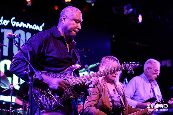 Bernie Williams at Hot Stove Cool Music