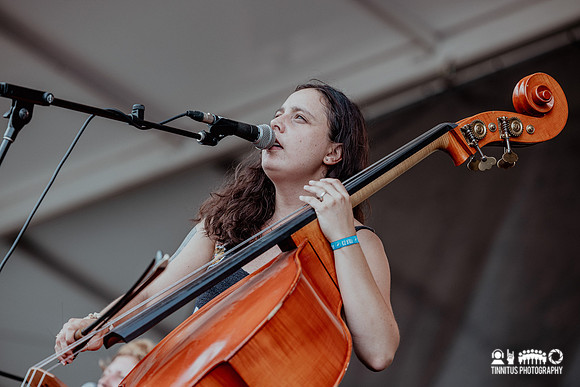 The Huntress and Holder of Hands in concert