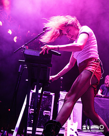 Phantogram in concert