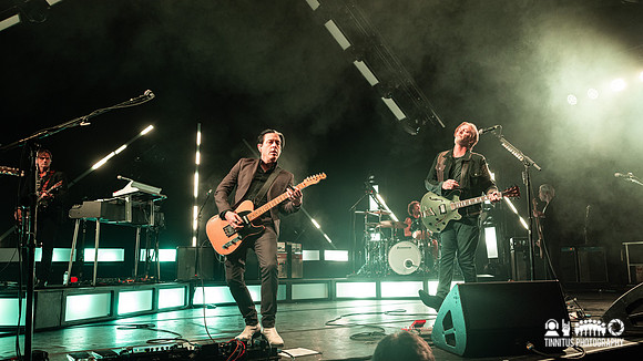 Queens of the Stone Age in concert