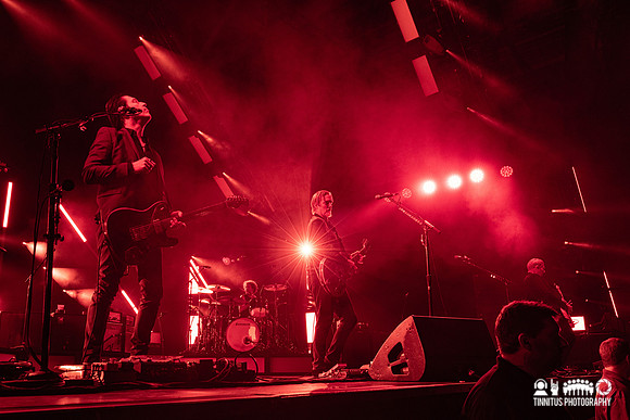 Queens of the Stone Age in concert