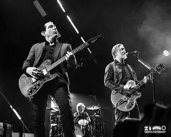 Queens of the Stone Age in concert
