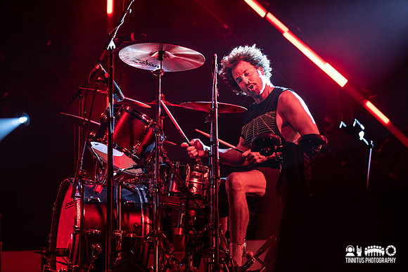 Queens of the Stone Age in concert