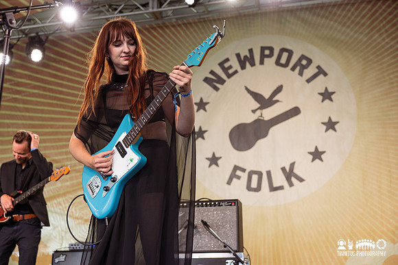 Madison Cunningham in concert