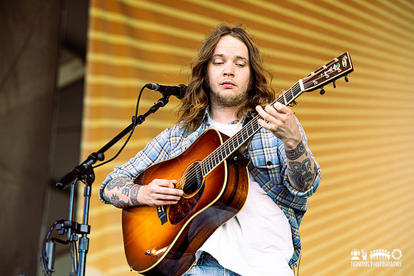 Billy Strings in concert