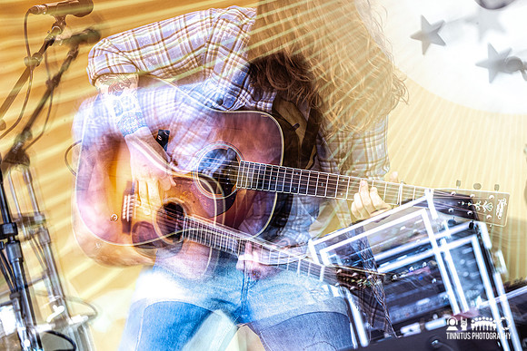 Billy Strings in concert