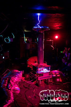 Man or Astro-man? in concert