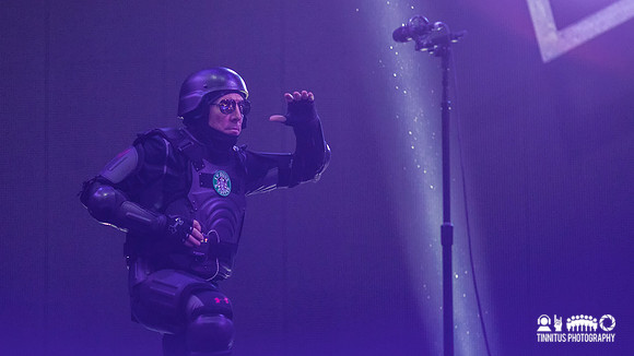 Tool in concert