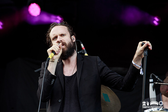 Father John Misty in concert