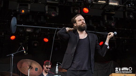 Father John Misty in concert