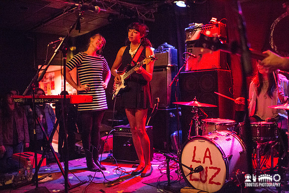 La Luz in concert