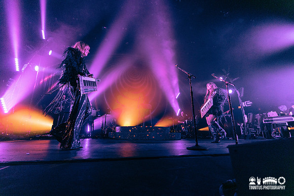 Lucius in concert