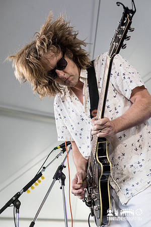 Carl Broemel in concert