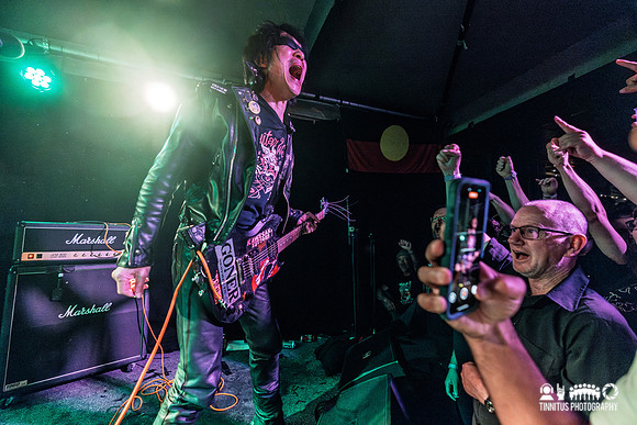 Guitar Wolf in concert