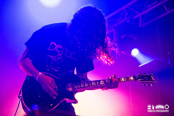 Repulsion in concert