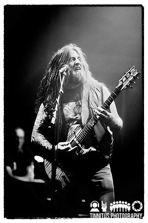 Mike Scheidt of Yob in concert
