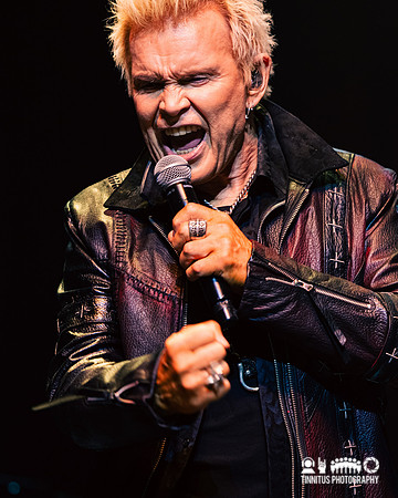 Billy Idol in concert