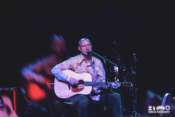 Andrew Cohen in concert