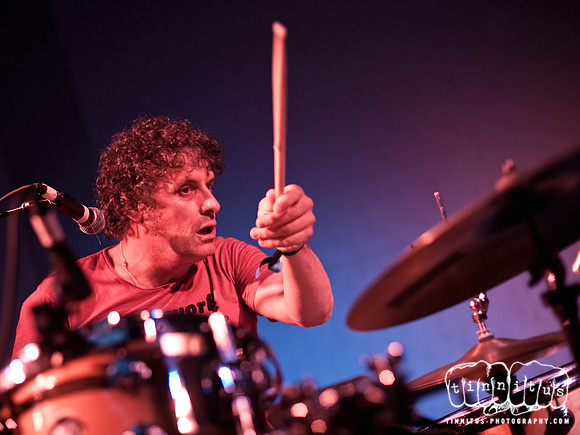 Hamish Kilgour of The Clean in concert at Matador Records' Lost
