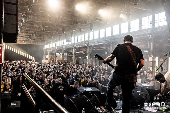 1000 Mods in concert