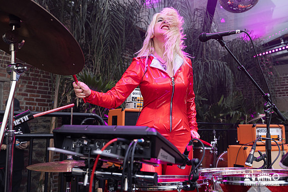 White Hills in concert