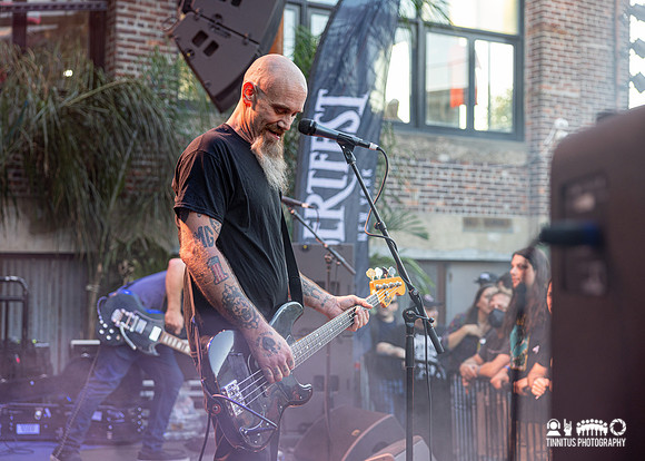 Mondo Generator in concert