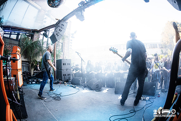 Mondo Generator in concert