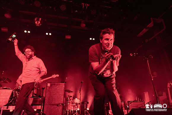 Pavement in concert