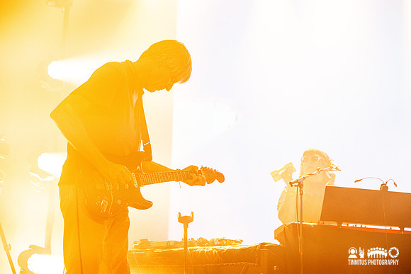 Pavement in concert