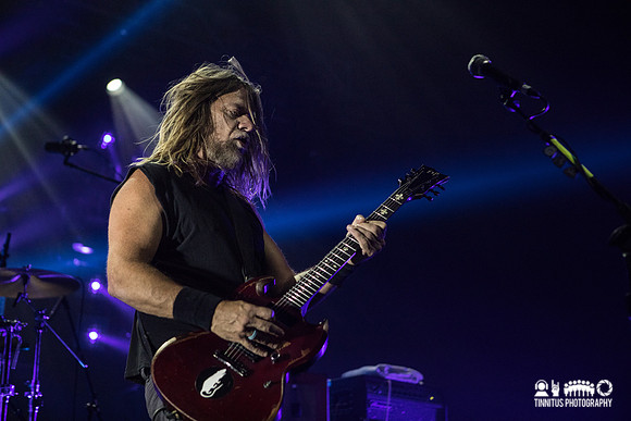 Corrosion Of Conformity in concert