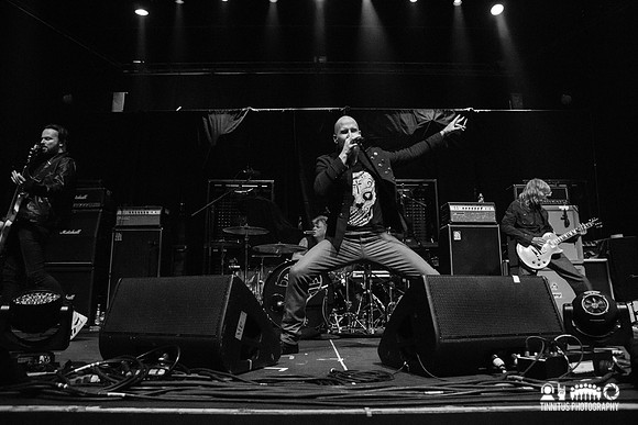 Diamond Head in concert