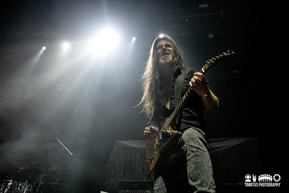 Carcass in concert