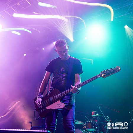 Slowdive in concert