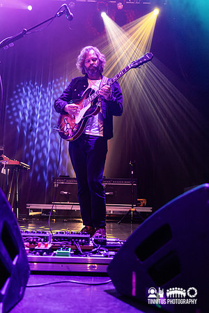 Slowdive in concert