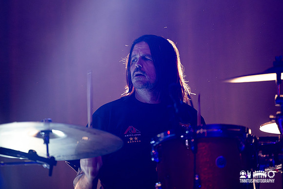Slowdive in concert