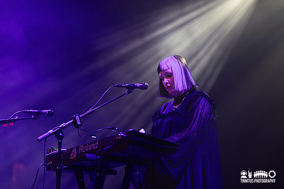 Slowdive in concert