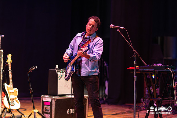 Kiwi Jr. in concert