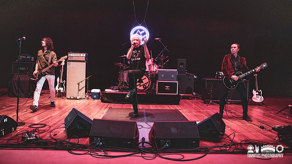 Guided By Voices in concert