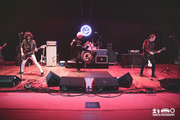 Guided By Voices in concert