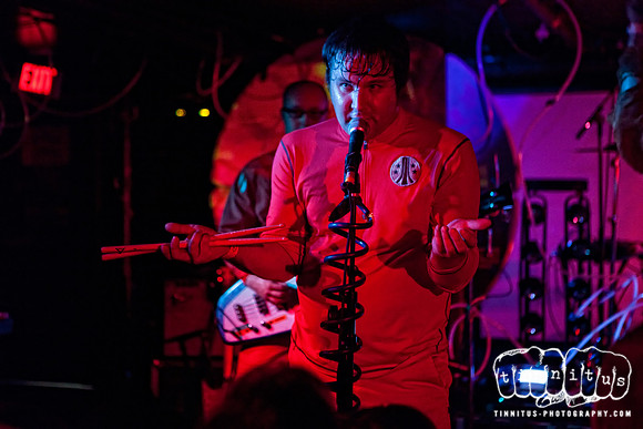Man or Astro-man? in concert
