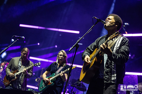 Tedeschi Trucks Band in concert