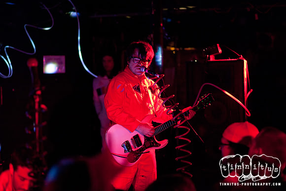 Man or Astro-man? in concert