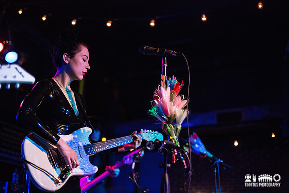 Dum Dum Girls in concert