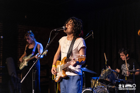 Youbet in concert