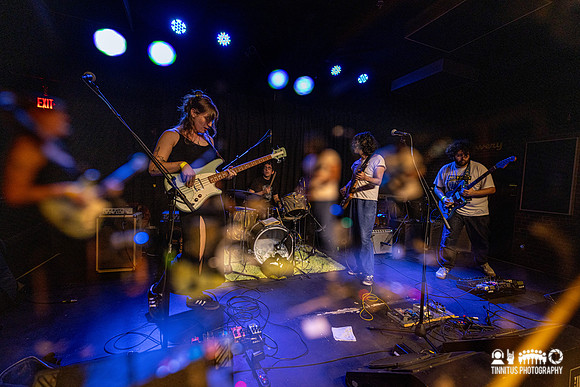 Youbet in concert