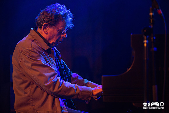 Philip Glass and Tyondai Braxton in concert