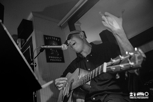 Alvarius B. in concert